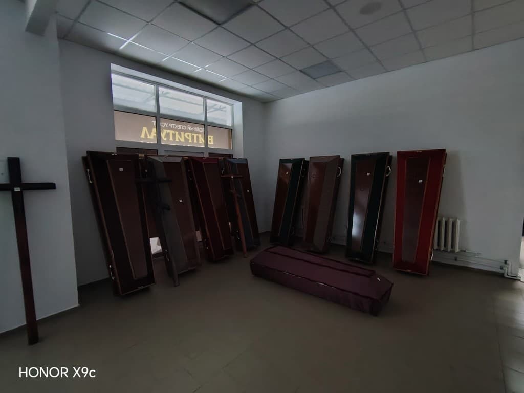 Ритуальный магазин на Московском — выставка гробов